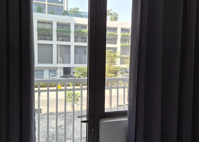 Zen 2 Shore A Residences Aparthotel